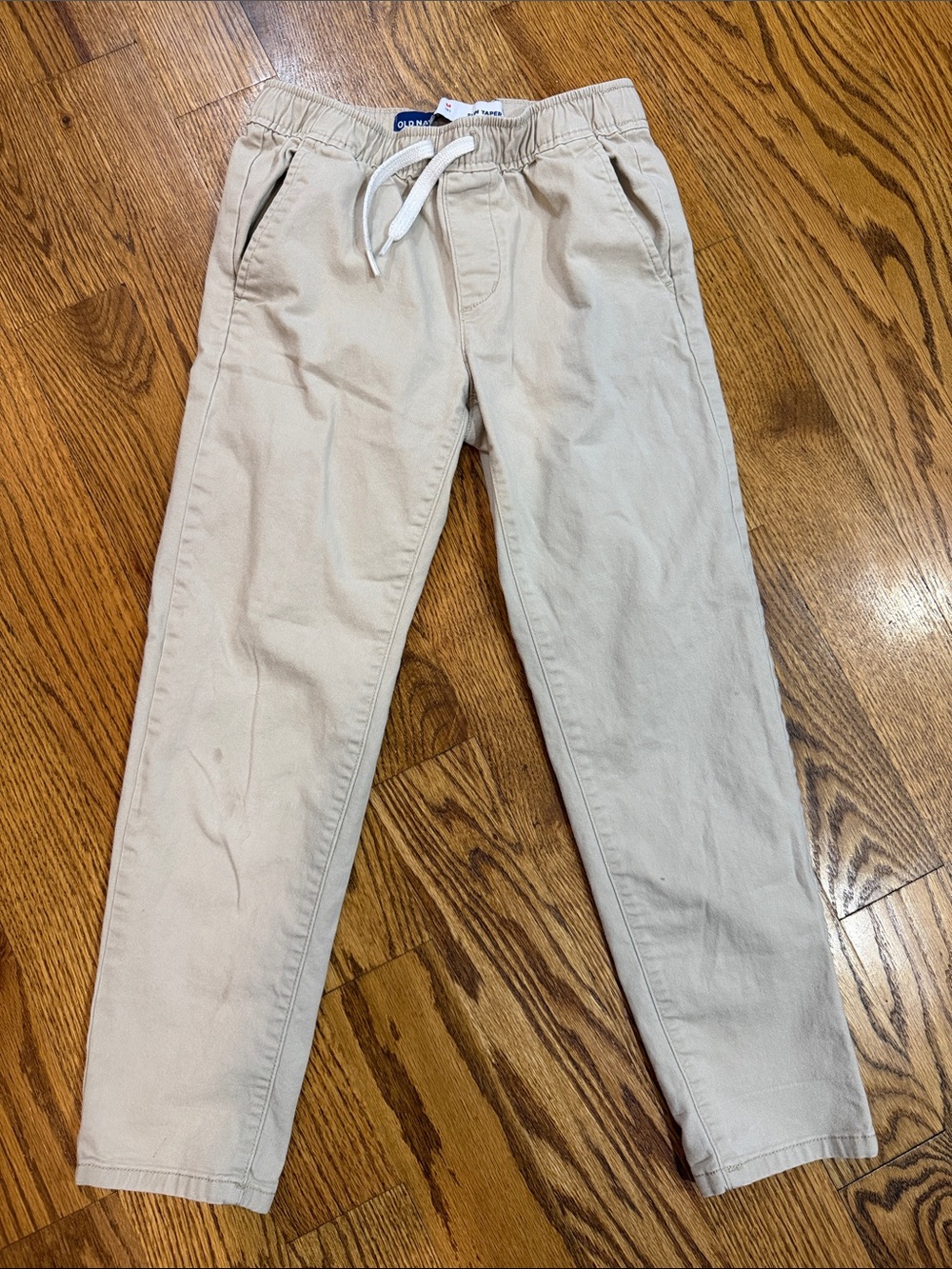 Boy’s Old Navy Slim Taper Joggers/Pants. Size 8.
